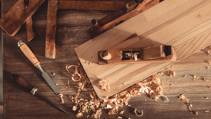 معلم نجار بجده